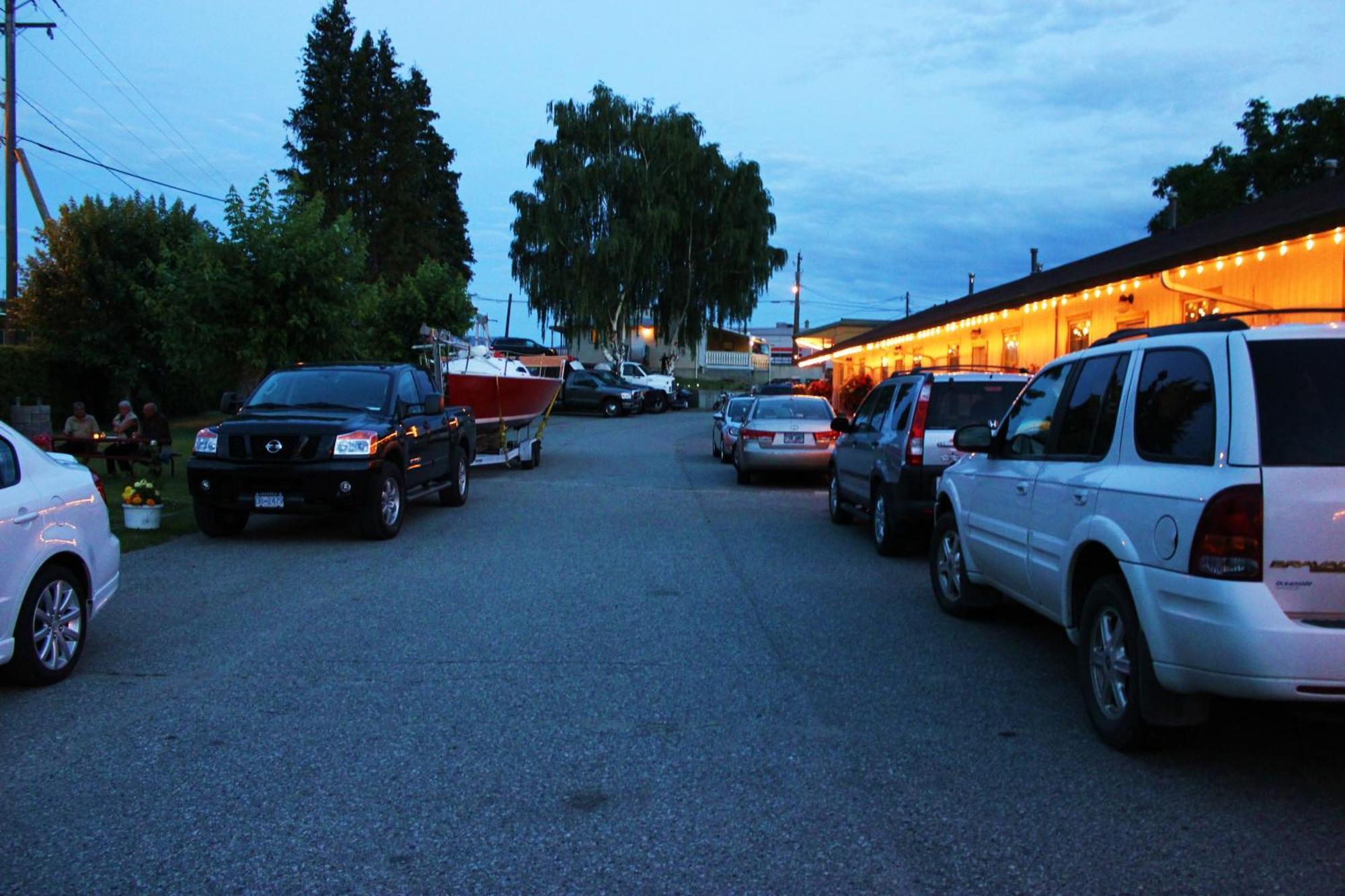 Boundary Motel Osoyoos Ngoại thất bức ảnh