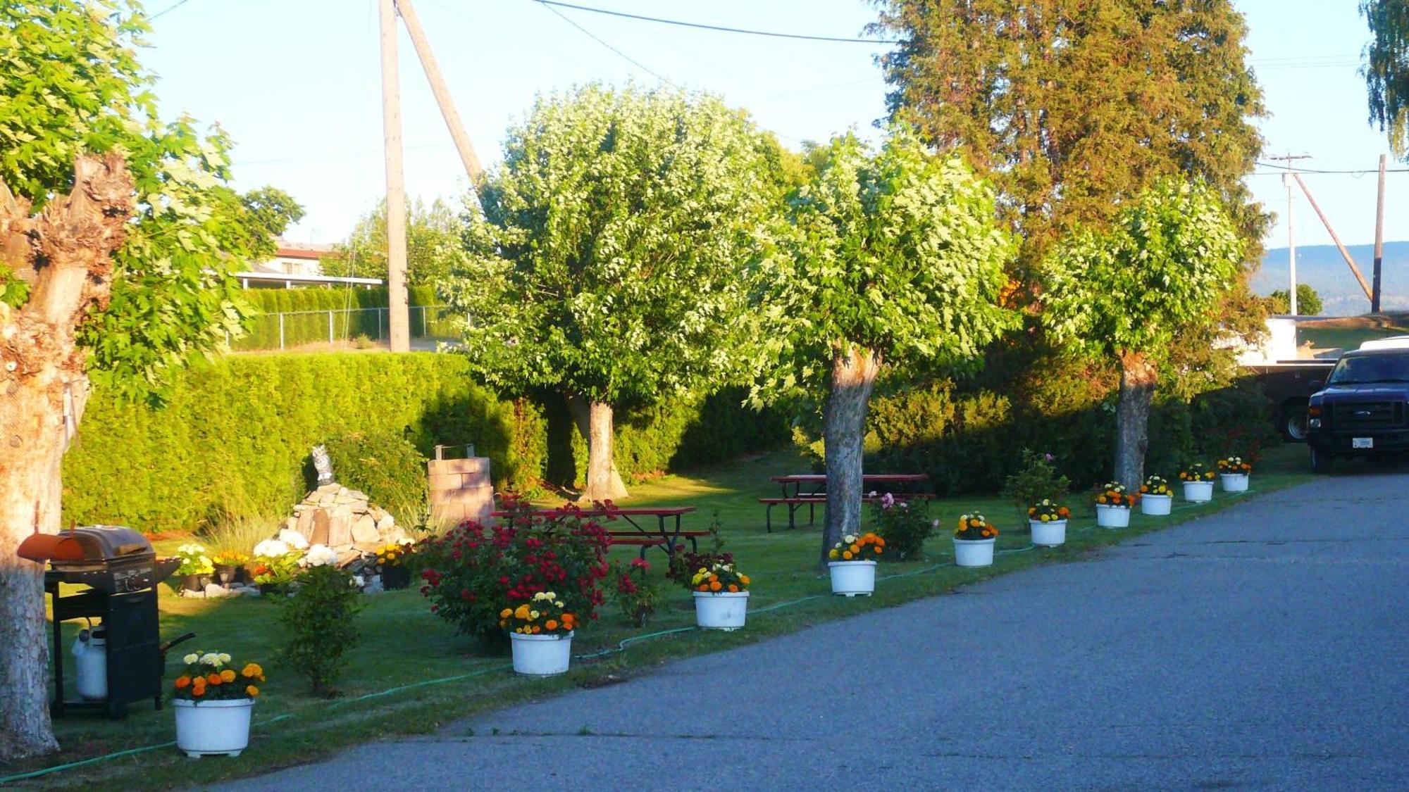 Boundary Motel Osoyoos Ngoại thất bức ảnh